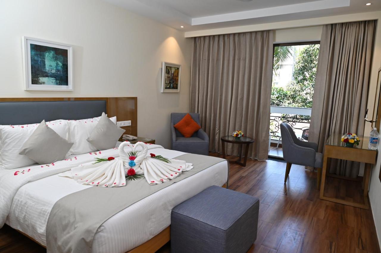 Resort The Lohias, Goa Candolim Esterno foto