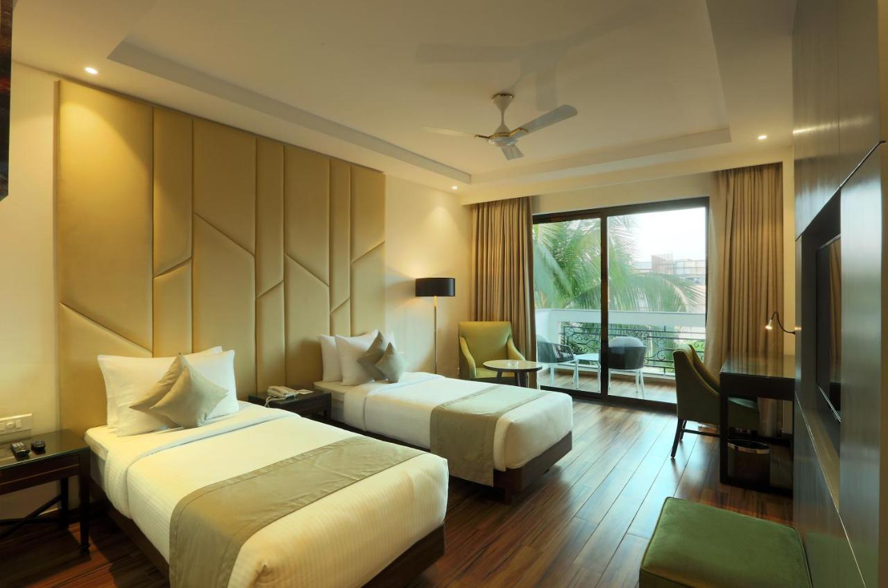 Resort The Lohias, Goa Candolim Esterno foto
