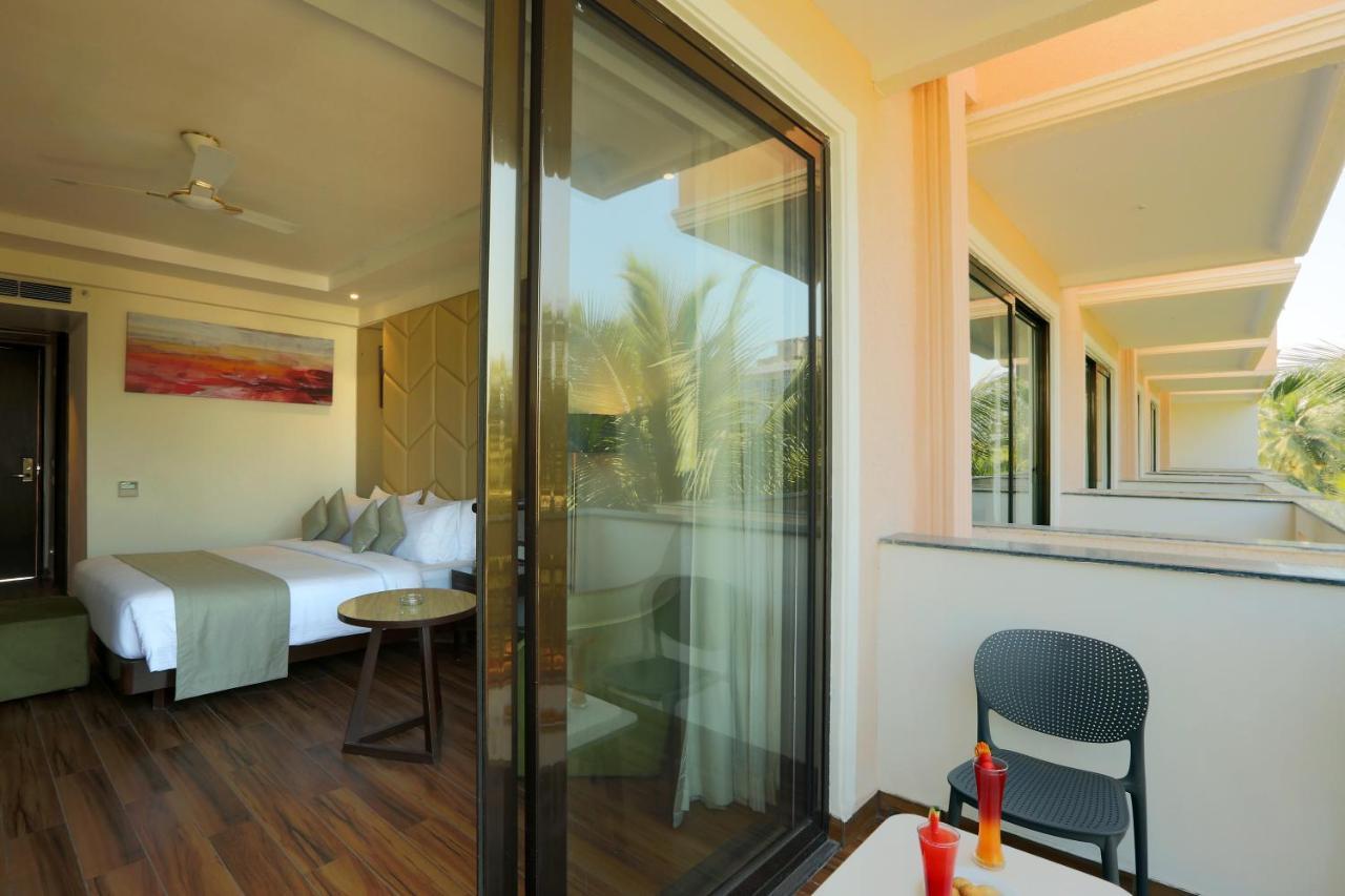 Resort The Lohias, Goa Candolim Esterno foto