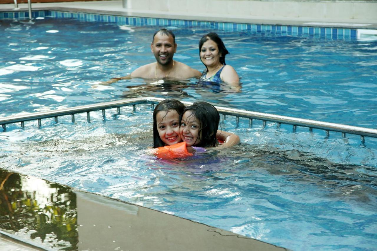 Resort The Lohias, Goa Candolim Esterno foto